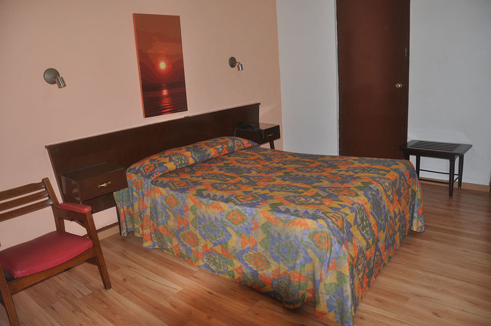 Hotel Palacio Córdoba エクステリア 写真